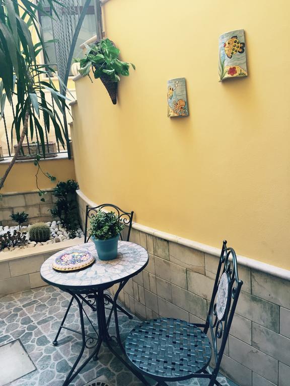Mishalay Apartment Syracuse Екстер'єр фото