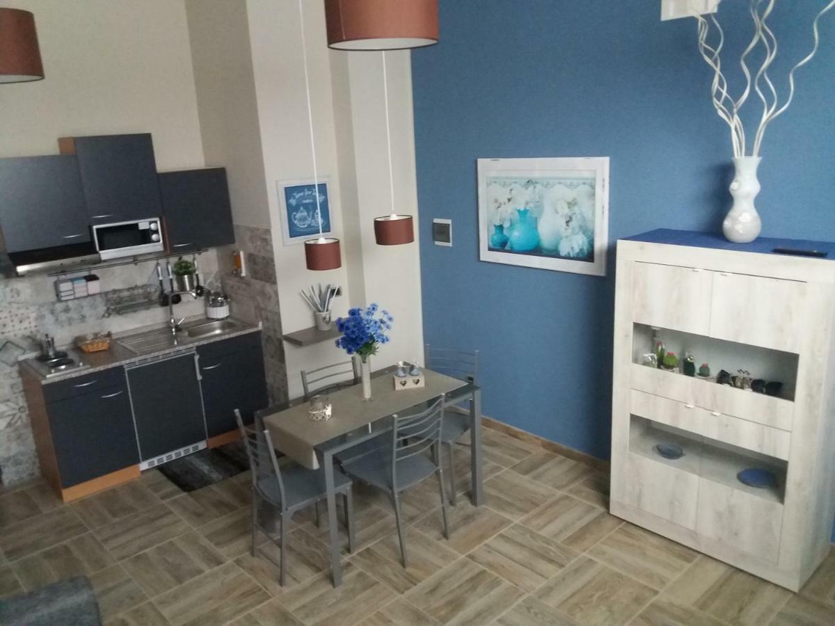 Mishalay Apartment Syracuse Екстер'єр фото